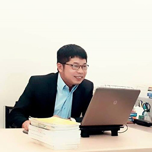 Luật sư tư vấn